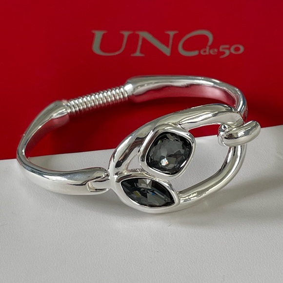 UNO de 50 Bracelet •TOGETHER •Size M -•Silver with Swarovski Crystals - Picture 4 of 15